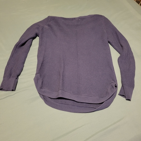 Detailed sweater - Picture 2 of 4